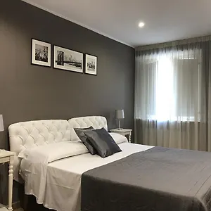Couette-café Di Martino, Rome